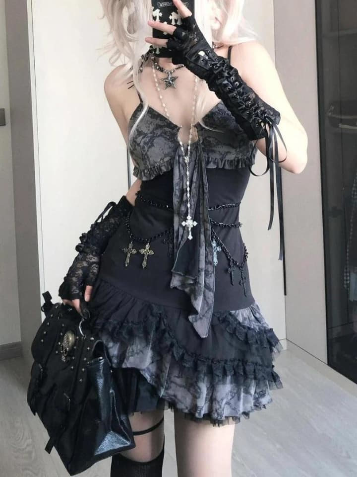 Letní dámské sexy šaty bez rukávů s krajkou - módní Y2K styl, štíhlý střih