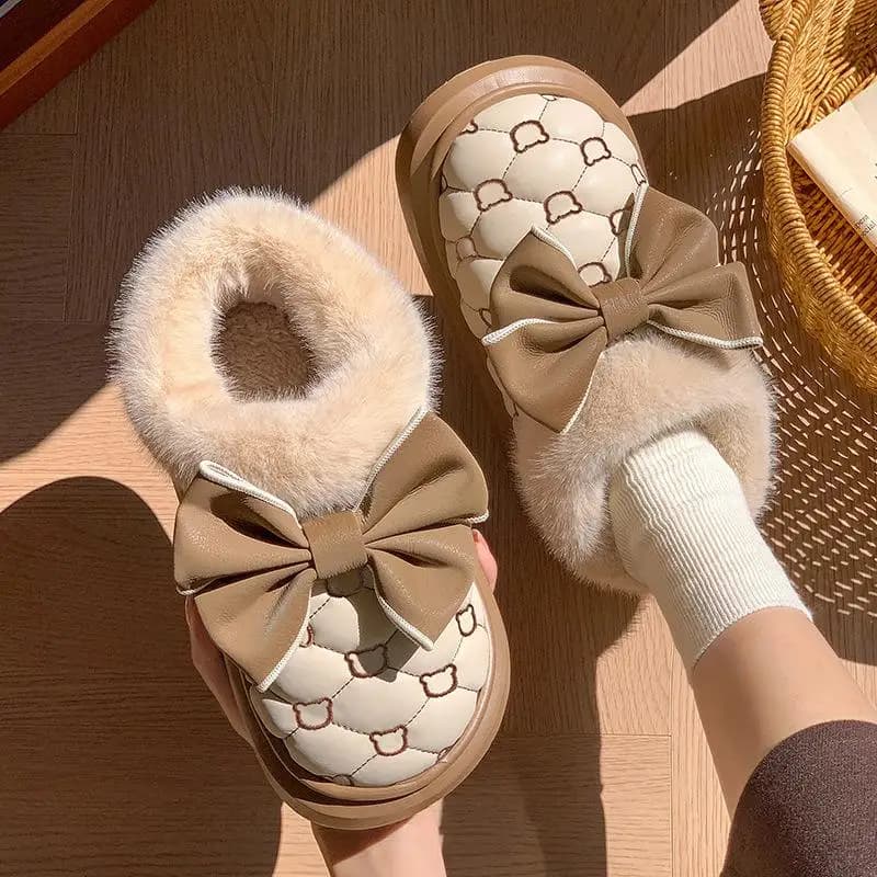 Platformové dámské kotníkové boty zimní s mašličkou stylové domácí pantofle
