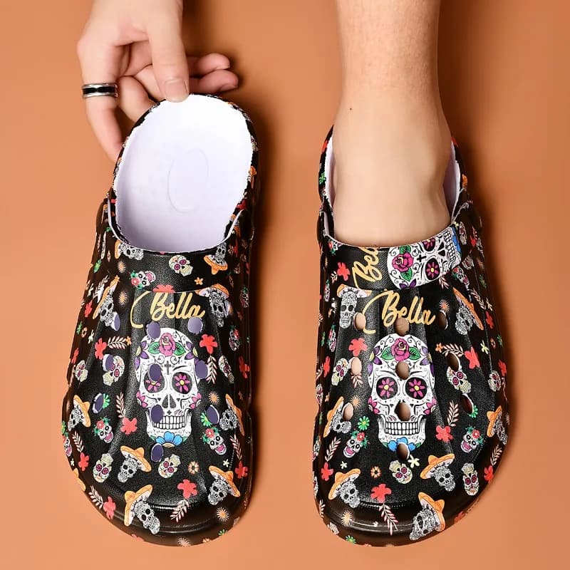 Dřeváky s lebkou graffiti vzorem letní pohodlné slip on plážové zahradní boty pro muže ženy