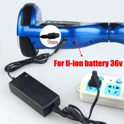 Nabíječka lithiových baterií DC 42V 2A pro 36V 10AH 12AH 20AH hoverboard s monokolovým gyroskopem a elektrickým samovyvažovacím auto AC 110V 220V - náhled 2