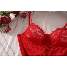 Sexy podprsenka a podvazkový pás spodní prádlo žhavé červené šaty babydoll erotické dámské nádherné 3dílné sady tanga noční košilka s kroužky na nohy - náhled 3