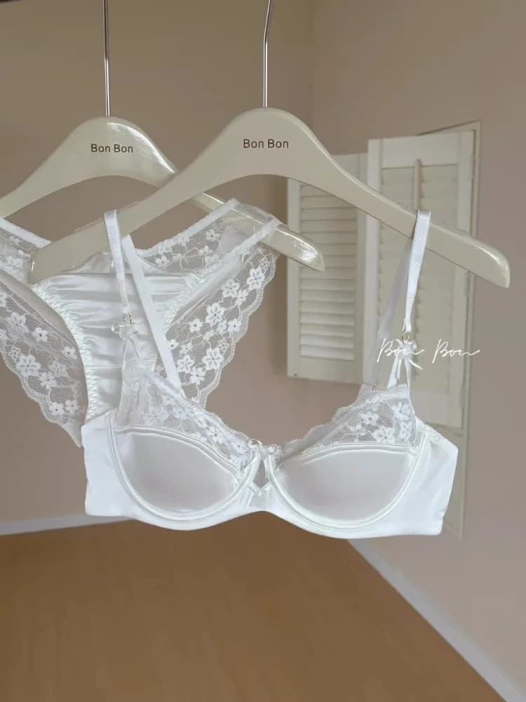 YUQI Jarní spodní prádlo pro dospívající dívky Pure Desire, sada spodního prádla s U-back a měkkou opěrkou, saténový steh, krajka, pohodlné spodní prádlo, proti prohýbání pro mládež