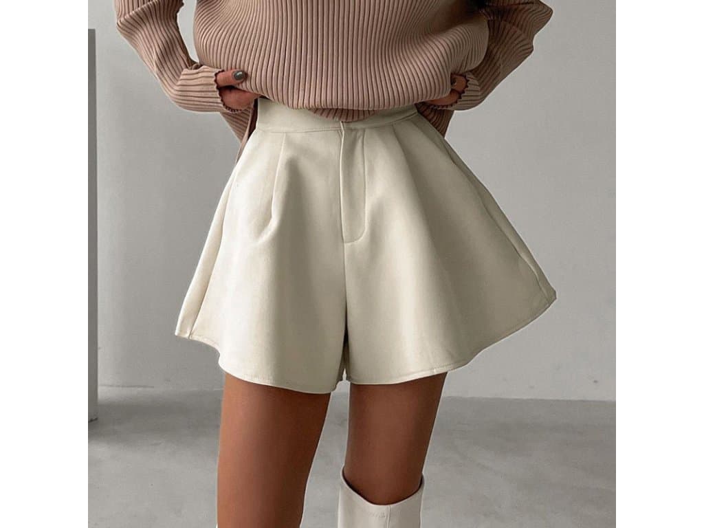 Dámské šortky s vysokým pasem bílé