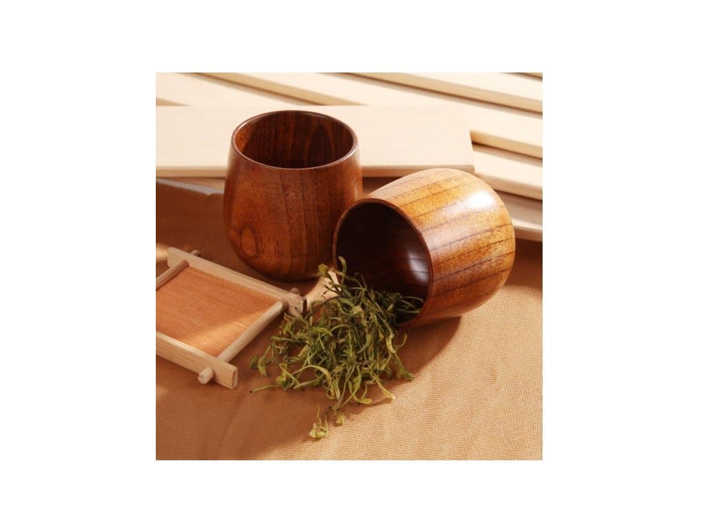 Dřevěný hrníček na čaj