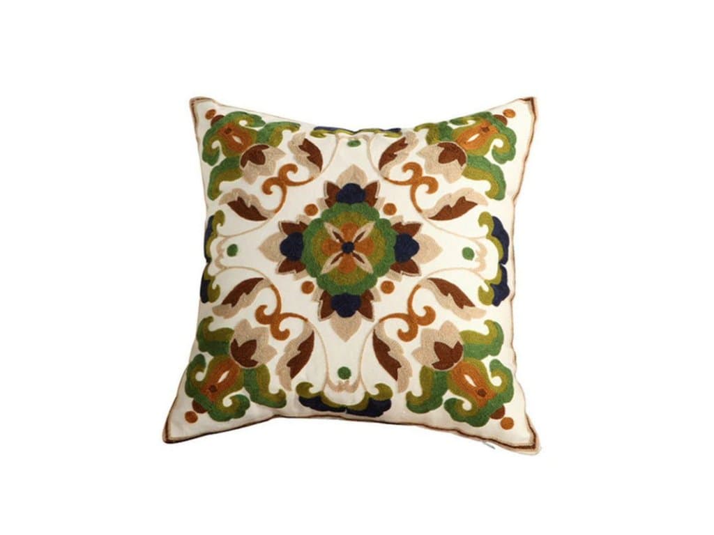 Vyšívaný Povlak na polštář květinový vzor 45x45 typ 6