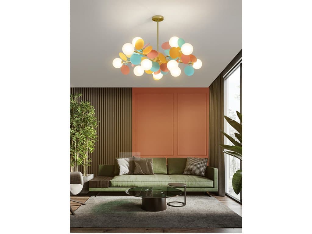 Severské moderní lustrové osvětlení barevné