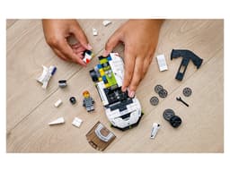 6273_LEGO_76900_Koenigsegg_Jesko_z_vodn__auto_4