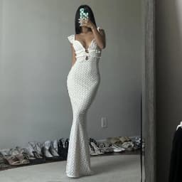 Sexy letní plážové šaty s výstřihem do V, volným zad a šněrováním, jednobarevné, s výstřihem do V, elegantními ramínky a šněrováním - náhled 4