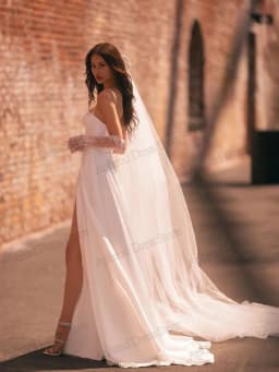 Okouzlující svatební šaty Elegantní svatební šaty Sexy s vysokým rozparkem pro formální večírek Okouzlující Vestidos De Novia na míru 2025 - náhled 1
