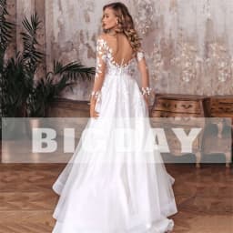 Elegantní svatební šaty do A-Line s otevřenými zády, výstřihem do V, krajkou a dlouhým rukávem s bočním rozparkem, tylem a svatebními šaty... - náhled 3