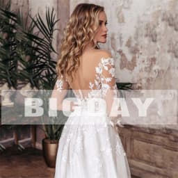 Elegantní svatební šaty do A-Line s otevřenými zády, výstřihem do V, krajkou a dlouhým rukávem s bočním rozparkem, tylem a svatebními šaty... - náhled 5