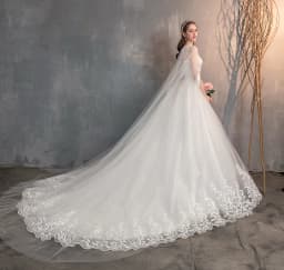 Dlouhé krajkové svatební šaty s vlečkou, plus size, vyšívané princeznovské svatební šaty s krátkými rukávy - náhled 5