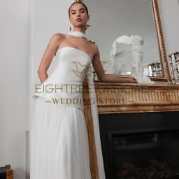 Elegantní bílé svatební šaty áčkového tvaru bez ramínek princeznovské svatební šaty v boho plážovém stylu na zakázku - náhled 4