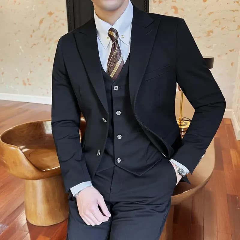 Pánský třídílný formální svatební oblek - obchodní oblek s vestou, sakem a kalhotami, jednobarevný