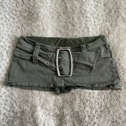 Dámská mini džínová sukně Y2K s nízkým pasem, úzký střih, armádně zelená, vintage gotický, letní streetwear - náhled 2