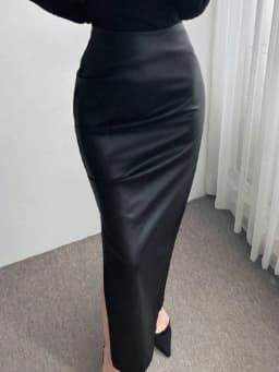 Dámská černá maxi sukně z umělé kůže s bočním rozparkem - sexy slim fit, párty, klubové oblečení, zip - náhled 4