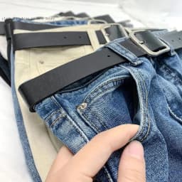 Dámské džíny s vysokým pasem a rovnými nohavicemi, vintage boyfriend denim, volný střih a páskem - náhled 6