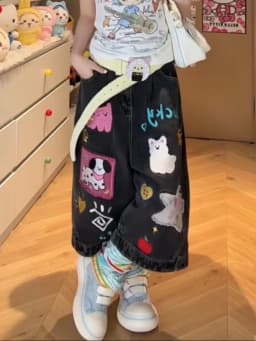 Dámské džínové kraťasy s vysokým pasem a pytlovitým vzorem ve stylu Y2K, vintage streetwear, grunge styl - náhled 4
