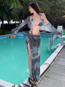 Čtyřdílný batikovaný set bikin s dlouhou sukní - dámské sexy plavky na dovolenou u pláže - náhled 3
