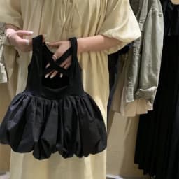 Dívčí černé letní šaty bez rukávů s odhalenými rameny, párty princeznovský outfit pro batolata 1-7 let - náhled 2