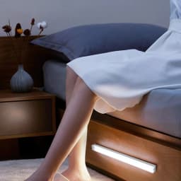 USB dobíjecí pohybový senzor LED páskové světlo pro osvětlení kuchyňské linky pod pultem - náhled 4