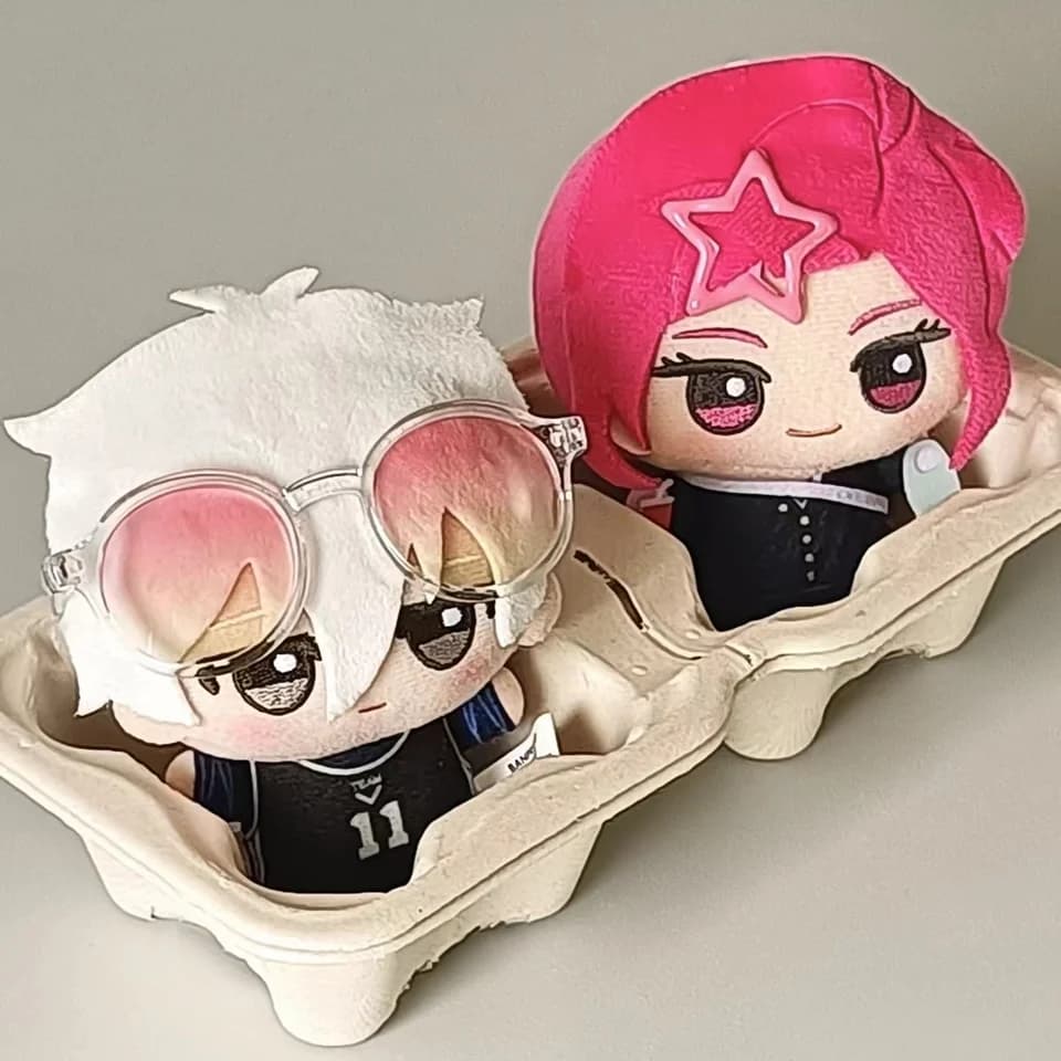 Mini anime plyšový přívěsek na klíče batoh kouzlo roztomilá plněná panenka taška dekorace dárek k narozeninám