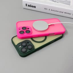Magnetický matný průsvitný nárazuvzdorný kryt pro iPhone 16, 15, 14, 13, 12, 11 Pro Max s bezdrátovým nabíjením - náhled 5