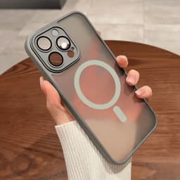 Magnetický matný průsvitný nárazuvzdorný kryt na telefon s bezdrátovým nabíjením pro modely iPhone - náhled 7