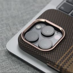 Pouzdro MagSafe z uhlíkových vláken pro iPhone 13 14 15 16 Pro Max s nárazuvzdorným bezdrátovým nabíjením - náhled 4