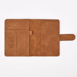 Personalizovaný obal na pas s gravírovaným jménem a monogramem, cestovní peněženka, pouzdro na svatební dárky - náhled 6