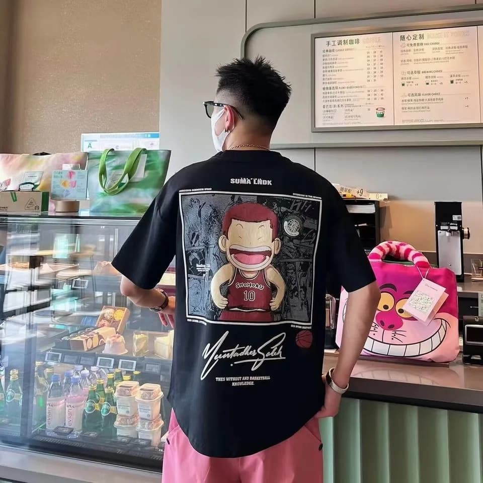 Pánské oversized tričko s anime potiskem - volné casual tričko pro muže a ženy M-8XL