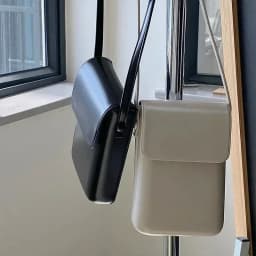 Dámské kožené crossbody kabelky - mini klopová taška přes rameno pro telefon - náhled 4