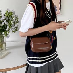 Dámské kožené crossbody kabelky - mini klopová taška přes rameno pro telefon - náhled 7