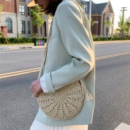 Dámská slaměná kabelka půlkruhová crossbody plážová taška boho styl ručně pletená - náhled 4