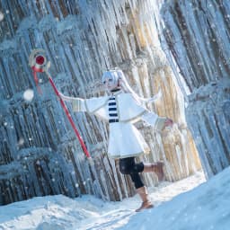 Anime Cosplay Kostým Šedý Plášť Šála Šaty Paruka Šedivé Culíky Vánoce Růžová Síť 95 znaků - náhled 3