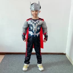 Thor kostým pro dospělé - svalnatý superhrdina s pláštěm a kladivem na Halloween - náhled 3