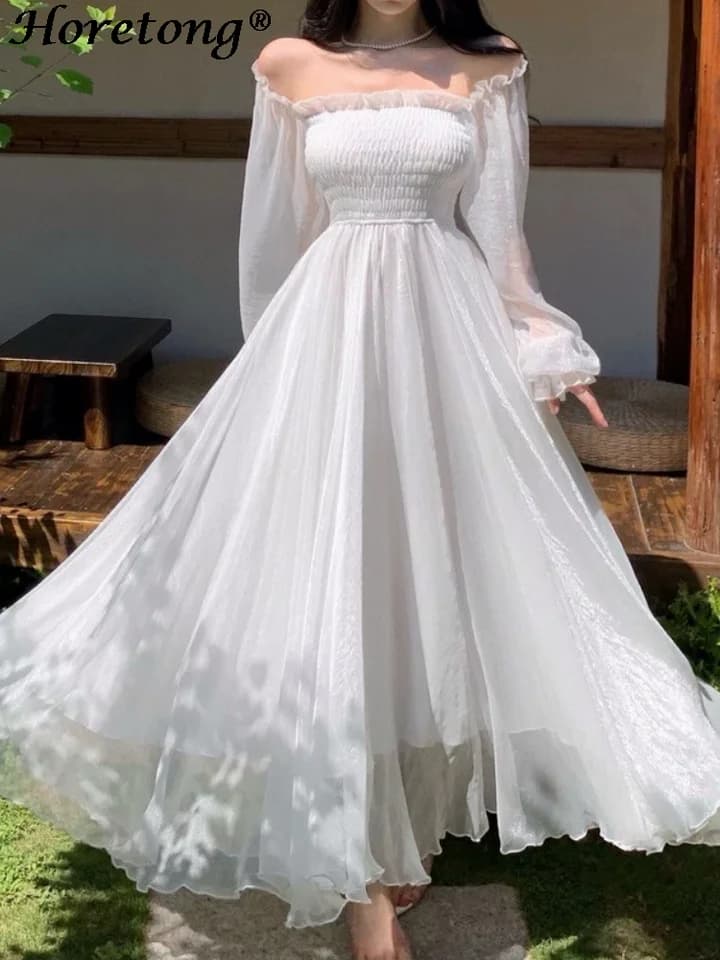 Elegantní bílé maxi šaty s volánky a nafouklými rukávy - Letní společenské dámské šaty