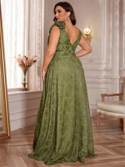 Zelené elegantní šaty ve velikosti plus size pro slavnostní příležitosti a promoci - náhled 3