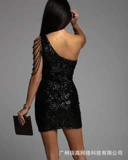 Třpytivé společenské mini šaty s výstřihem na jedno rameno, štíhlý elegantní večerní model - náhled 5