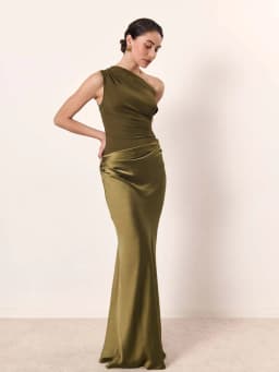 Elegantní dámské večerní šaty saténové jednoramenné štíhlé maxi letní společenské elegantní - náhled 6