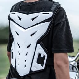 Ochranná motocyklová vesta s chrániči zad a hrudi pro offroad a enduro jízdu - náhled 4