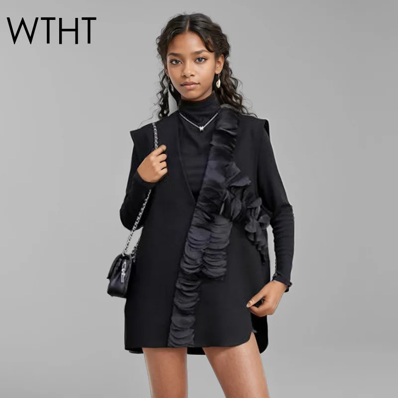 Dámská vesta s řasením a výstřihem do V - elegantní jarní móda bez rukávů