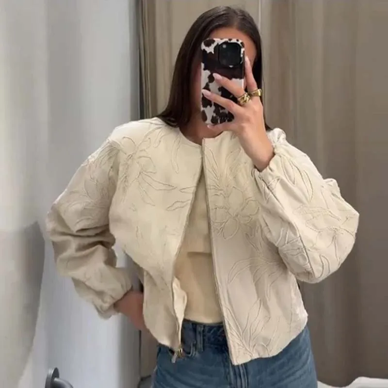 Dámská bomber bunda s výšivkou - elegantní jarní kabát na zip, volný střih, casual styl