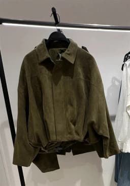 Dámská jarní bunda semišová volný střih módní lehká bomber sportovně elegantní - náhled 7