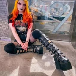 Dámské nadkolenní kožené boty cosplay s platformou a vysokým podpatkem gotické spony - náhled 3