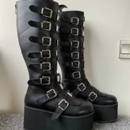 Dámské nadkolenní kožené boty cosplay s platformou a vysokým podpatkem gotické spony - náhled 7
