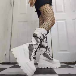 Dámské vysoké platformové boty s cvočkami goth pro cosplay velikost XXL - náhled 3