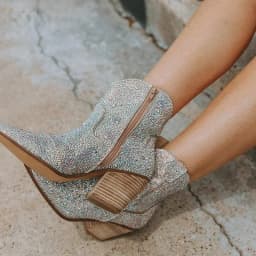 Dámské westernové boty kotníkové cowboy boots glitter třpytivé vysoké podpatky 2024 móda sexy - náhled 5