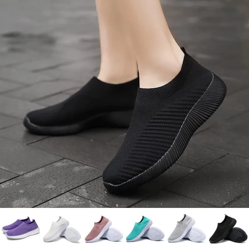 Dámské vulkanizované tenisky slip on mokasíny velikost 43 pro pohodlnou chůzi