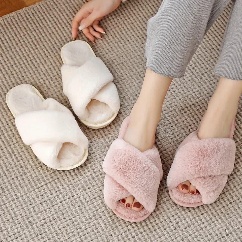 Zimní dámské domácí pantofle s umělou kožešinou teplé slip-on pohodlné